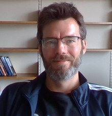 ������ ������� (James Humphries)