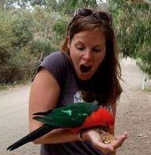 ����� ����� (Laura Kelley)