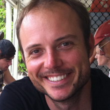 ������ ��. ��� (Martin J. How)