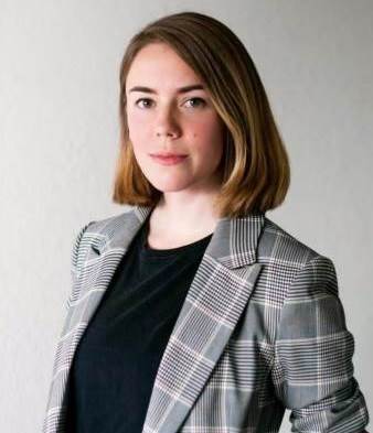 ����� �. ������� (Ellen M. Kaufman)