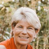 ���� ����� (Sarah Schaefer)