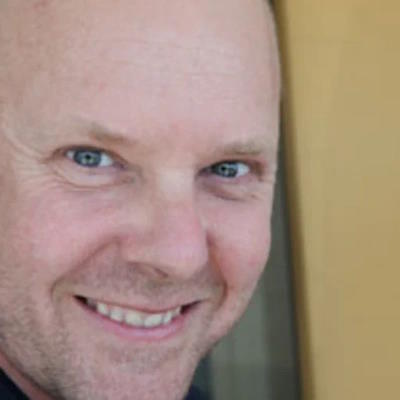 ����� �. ������ (Michael A. Weston)